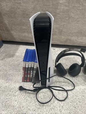 Ps5 Bundle With Games, Headset, Pro Aim Controller, And Charging Dock
