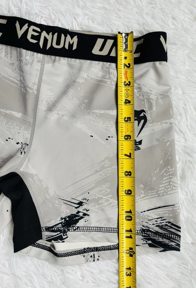 Mujer Venum UFC Auténtico Lucha Semana 2.0 Vale Tudo Corto Talla Grande Foto 4 de 4