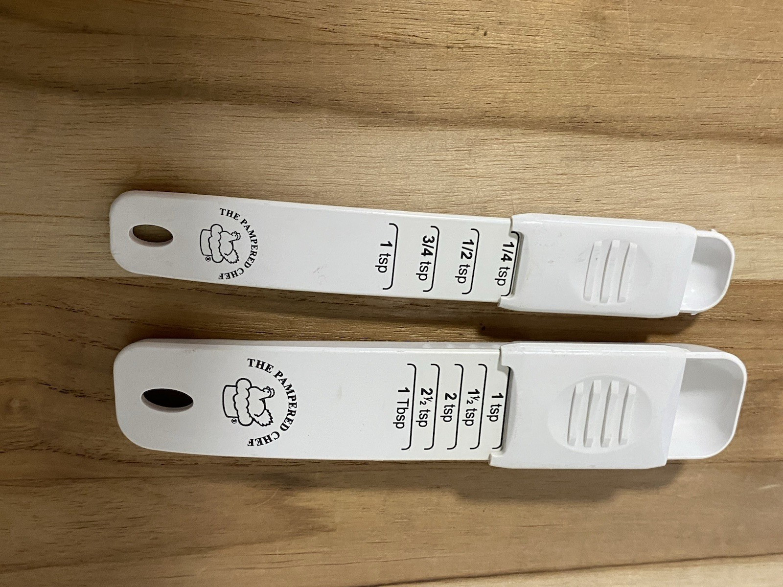 Pampered Chef Set of 2 Adjustable Dry Measuring Spoons Teaspoon & Tablespoon USA