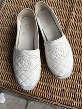 CHANEL White Quilted Leather Espadrille Flats 6.5 Slip-On Comfort Cap Toe