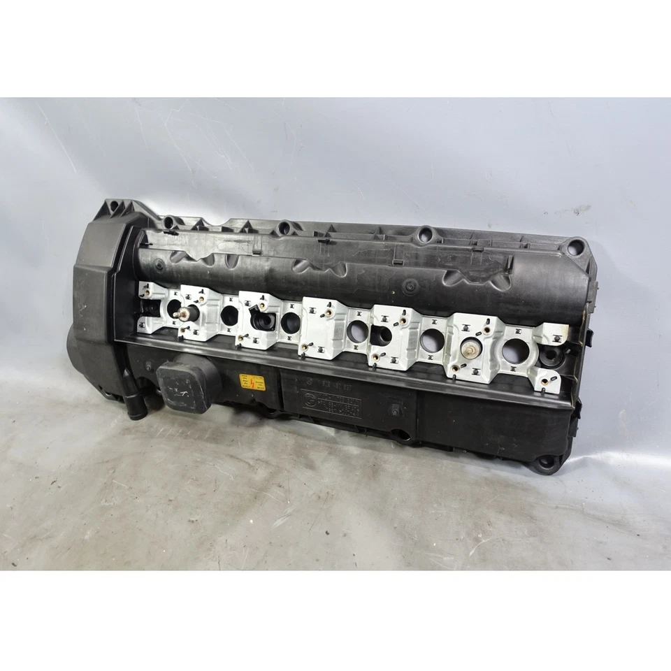 Cubierta de válvula de motor de 6 cilindros BMW E36 M52 S52 1996-1999 dañada de fábrica E39 Z3 OEM Foto 3 de 4