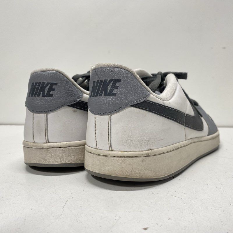 Nike White/grey/black Solid Sneaker Athletic Shoe… - image 6