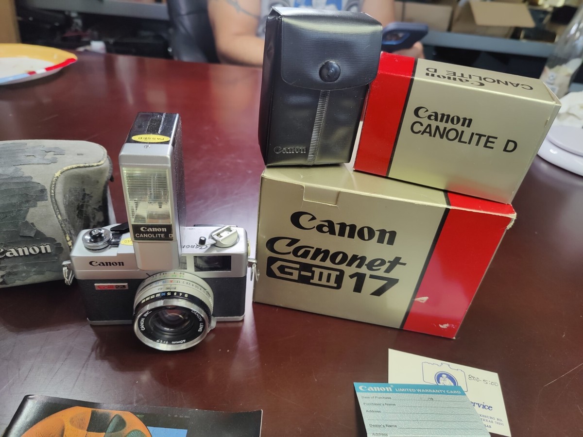 MINT in Box Canon Canonet QL17 GIII G3 W/ FLASH 40mm f1.7 MINT in Box Canon Canonet QL17 GIII G3 W/ FLASH 40mm f1.7