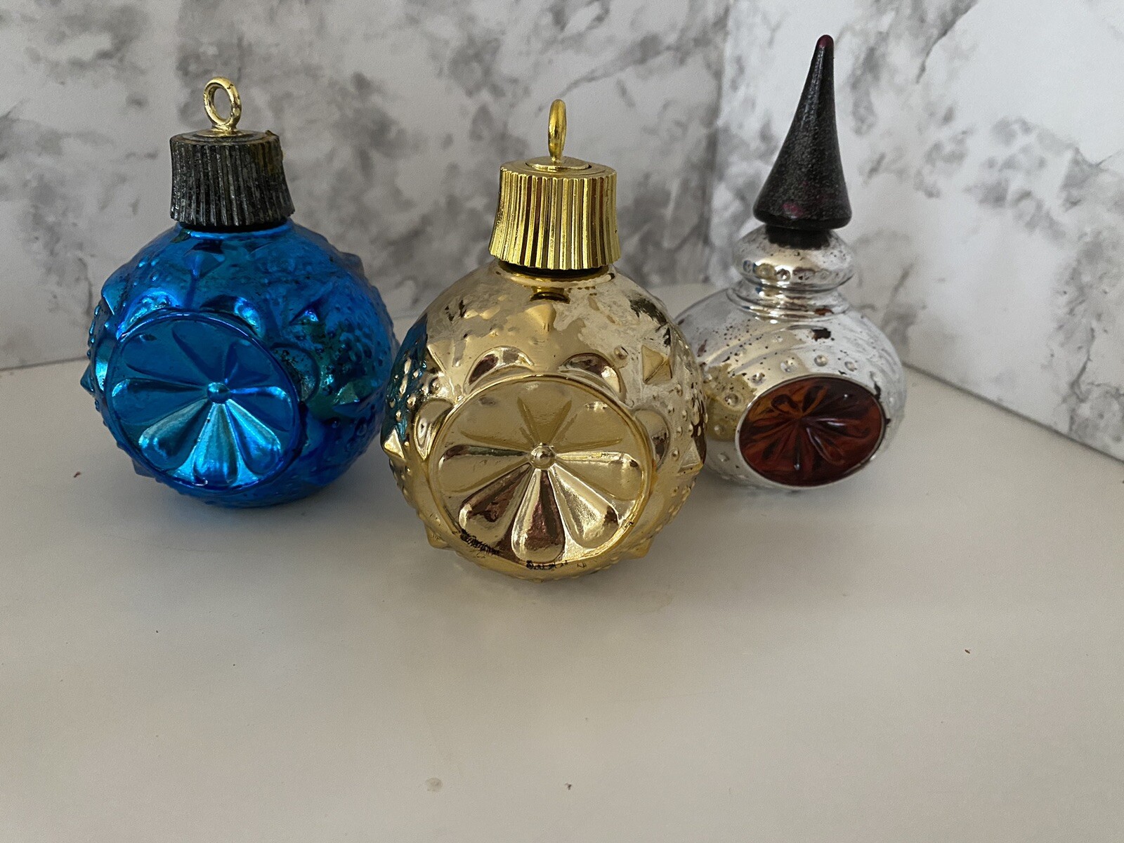 Vintage Avon Christmas Ornaments Bubble Bath Set of 3 eBay
