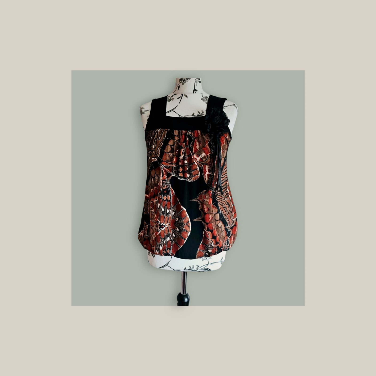 Stylish Vest Top in Size 10 for Women’s Fashion-image