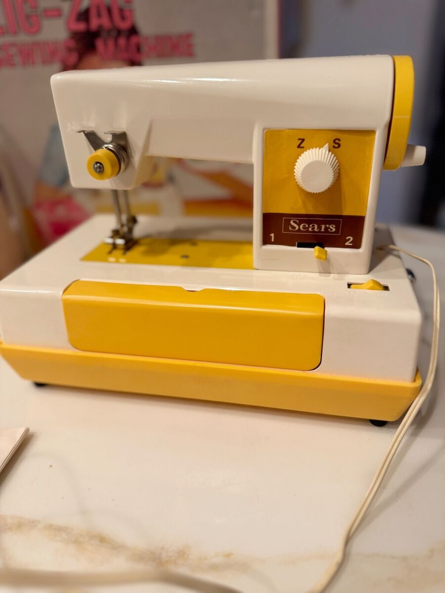 1970's Sears Best Zig Zag Sewing Machine Model 6151 Kids 1970's Sears Best Zig Zag Sewing Machine Model 6151 Kids