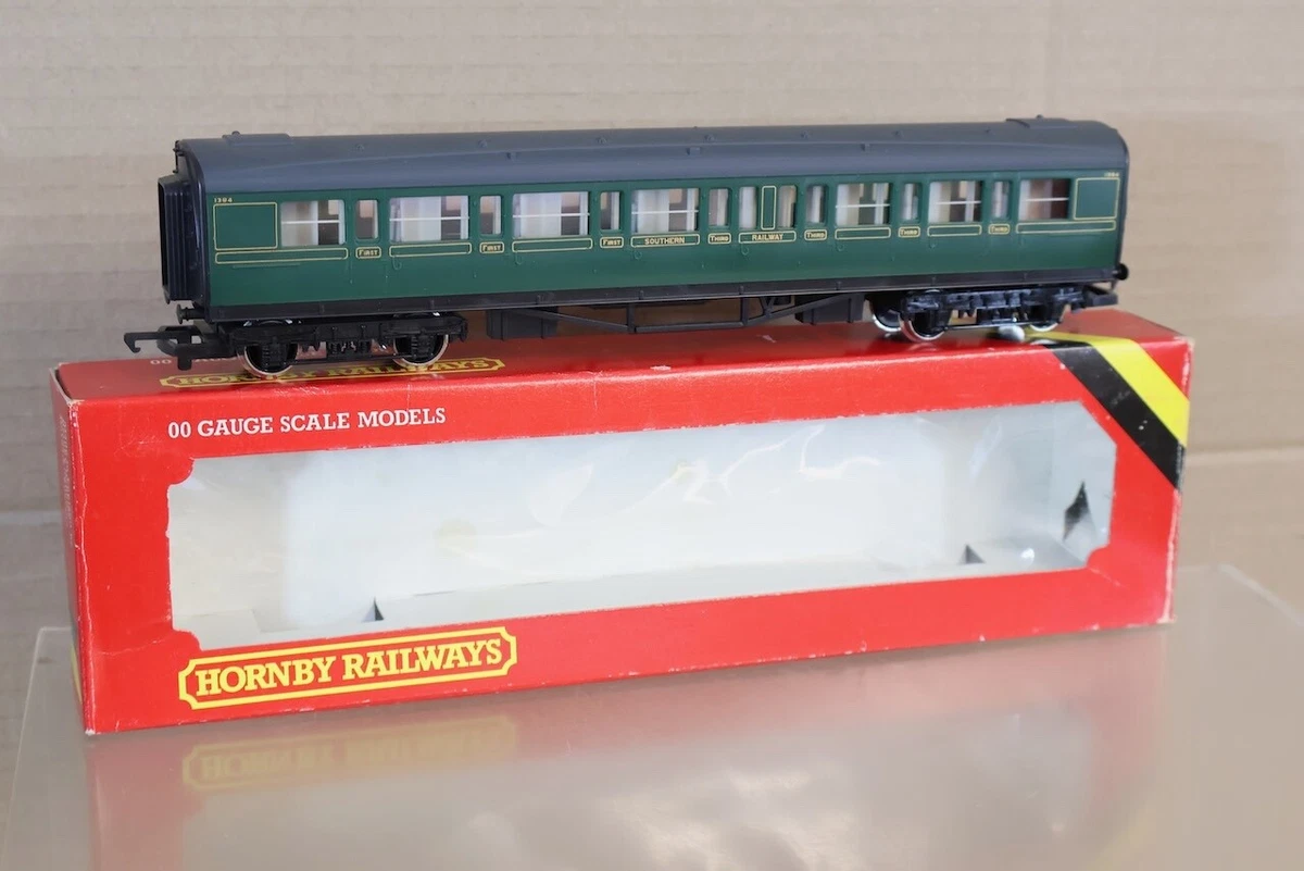 Hornby OO Southern Coach Model Railroad Passenger Cars for sale | eBay