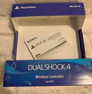 playstation 4 controller box