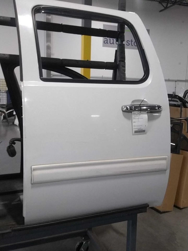 Driver Rear Side Door Crew Cab Fits 07-14 SIERRA 2500 PICKUP 583089 - Image 3 of 4