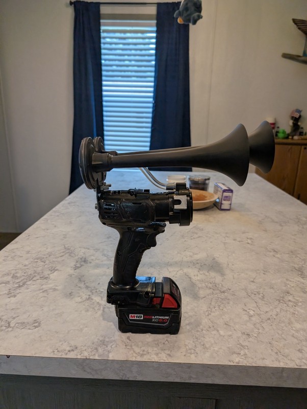 Milwaukee M18 Power Air Horn, Air Compressor Train Horn , Dual Brass Trumpets 