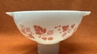 Vintage Pyrex 443 Cinderella Mixing Bowl 2.5 Qt Gooseberry White Pink Excellent