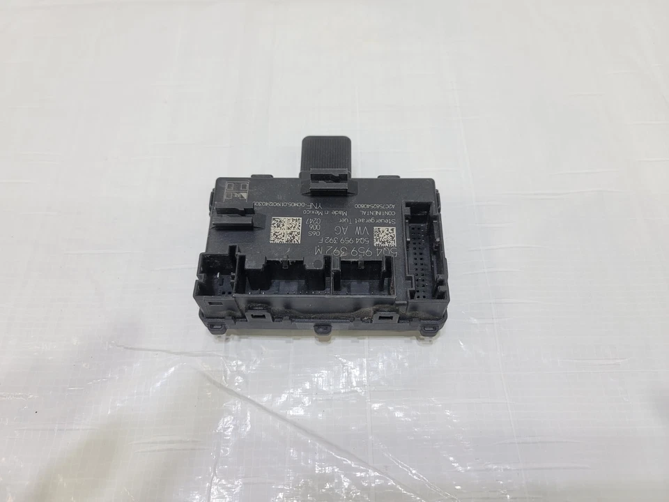 Volkswagen Tiguan Jetta 2019 2020 módulo de control de puerta delantera derecha OEM 5Q4959392M Foto 4 de 4