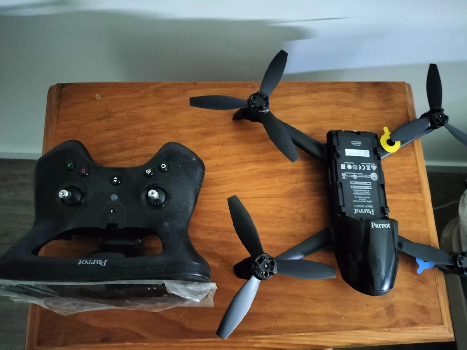 Dron con camara Parrot Bebop 2 - Imagen 2 de 3