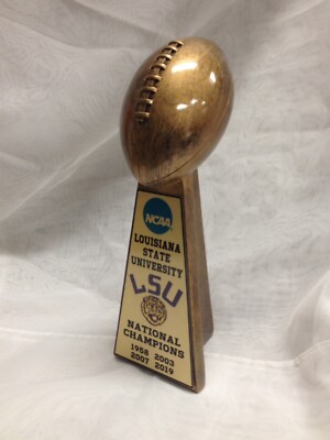 15'' NEW LSU TIGERS NCAA  DIVISION I NATIONAL CHAMPIONSHIP FOOTBALL TROPHY
