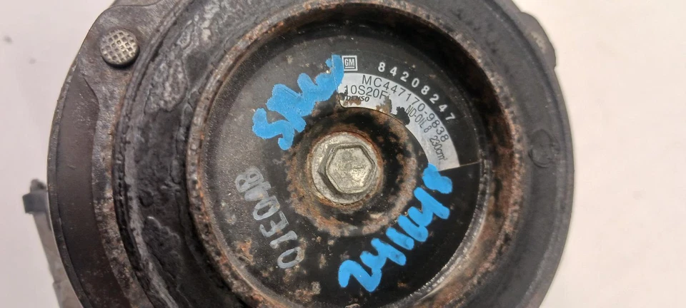 Compresor de aire acondicionado GMC SAVANA 3500 VAN '17-'19 4,3 L 66 k millas OEM Foto 4 de 4