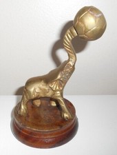 Elephant Balancing a Ball - Brass 2.25x1.5