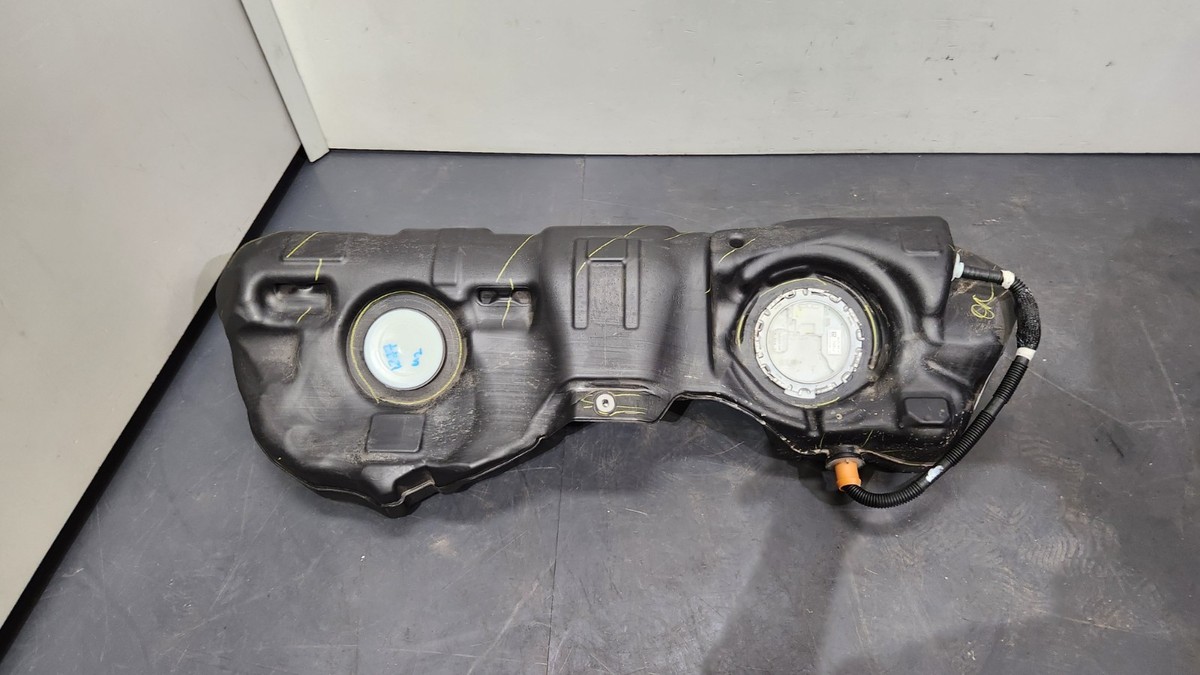 ✓ 23-26 OEM BMW G87 M2 Coupe Gas Gasoline Fuel Tank Reservoir 287