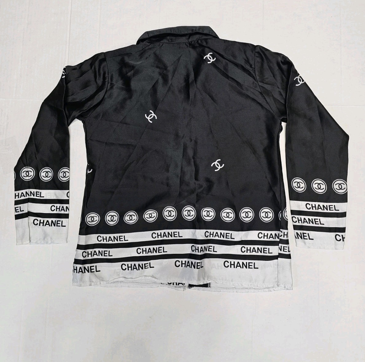 Chanel Pajamas Set Women's Size Small 2pc  thumbnail 17