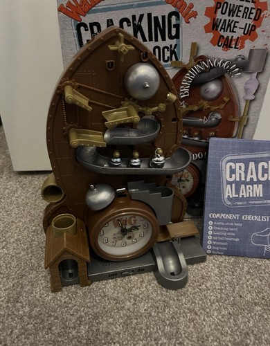 BNIB 2010 Aardman Wallace & Gromit - Cracking Alarm Clock - Marble Powered RARE - Picture 10 of 14