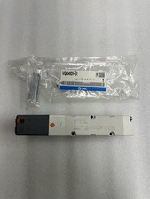 New SMC VQC4101-51 24VDC 5-Port 2-Position Pneumatic Solenoid Valve