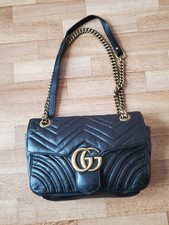 Sac bandoulière en cuir à rabat Gucci GG Marmont Medium