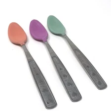 VINTAGE MUNCHKINS BABY SPOONS HEART HANDLE SET OF 3 - CIRCA 1996