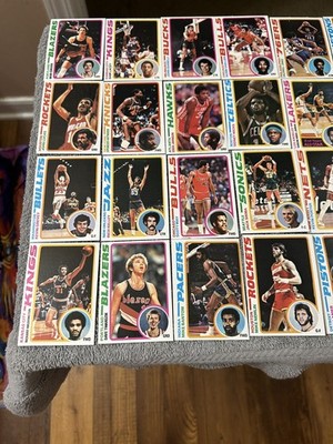 1978-79 Topps Basketball complete set 132/132 (8) PSA -9 s