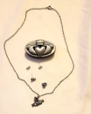 Vintage Torino Claddagh Jewelry Necklace Earrings