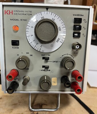 KROHN-HITE GENERATOR  MODEL 5700 117/234V  50-400Hz. 3.5W