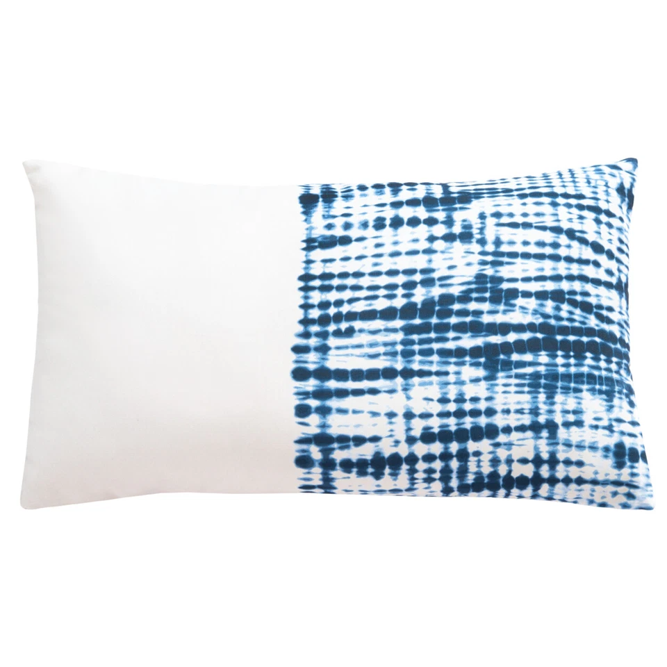 SAFAVIEH Arielle Indoor / Outdoor Pillow | Blue / White | - Image 2 of 3
