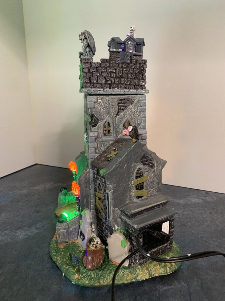 Lemax Spooky Town The Gate House At Haunted Meadows 45663