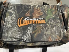 Large Team Whitetail Scent Blocker 3 Gear Bag. Excellent Condition