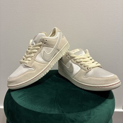Size 11 - Nike Dunk SB Low Skateboarding Shoe City of Love- Light Bone