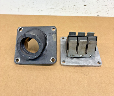 Yamaha DT400 DT 400 Engine Intake Assembly / Joint / Boot / Reed Valves (75-76)