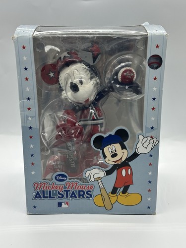 2010 DISNEY MLB SF GIANTS All Star Mickey Mouse Figurine Statue RARE - LOOK! - Picture 11 of 17