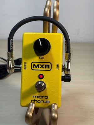MXR M148 MICRO CHORUS GUITAR EFFECTS PEDAL - MXR Pancake 1/4'' Patch Cable - Nice