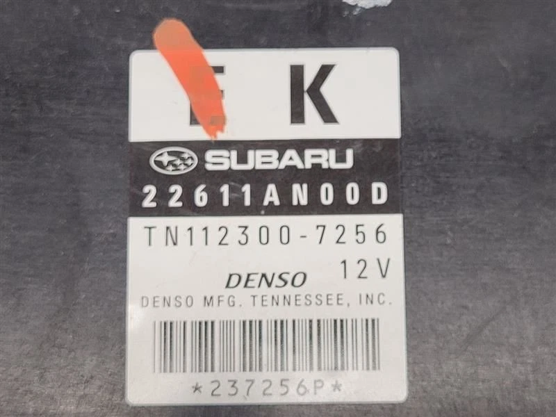 Módulo de control del motor Subaru Legacy 2008-09 (2,5 L/no turbo/AT) 22611AN00D Foto 2 de 4