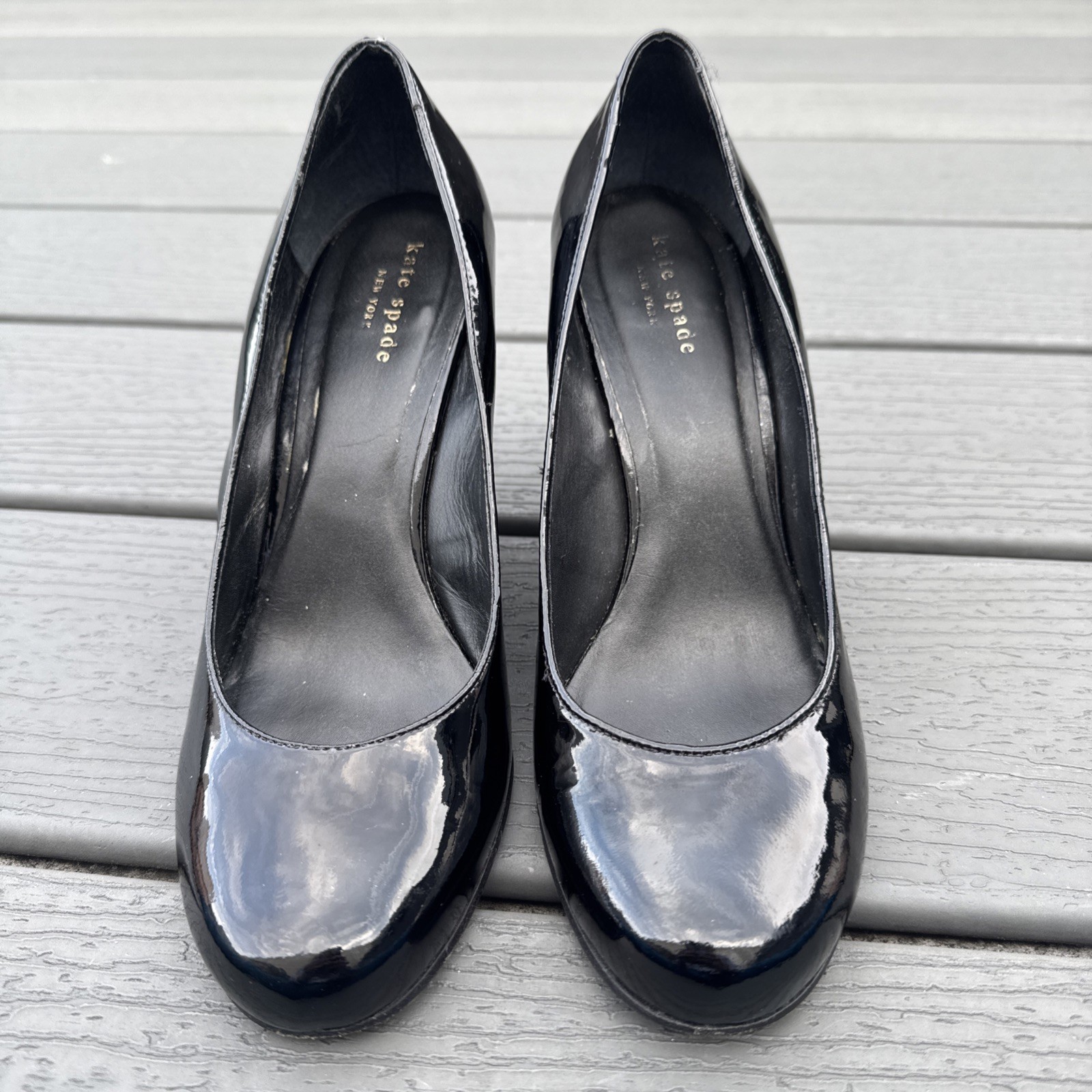 Kate Spade Black Patent Leather Wedge Heel Round Toe Pumps US Wmn’s Size 8.5M