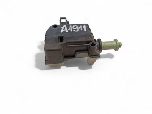 VOLVO Kraftstofftank Klappe Kappe 861131-36 (A1911)