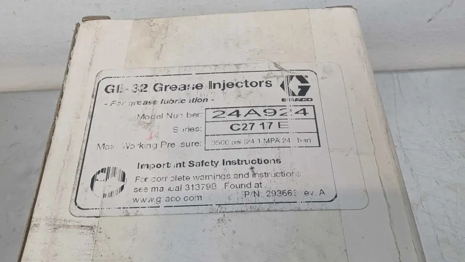 Graco GL-32 Grease Injector 24A924 293663 Ser C2717E Rev A 3500 PSI 1/4" NPT - Image 4 of 4