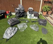 UPPAbaby VISTA V2 Double Pushchair & Carrycot + Accessories 