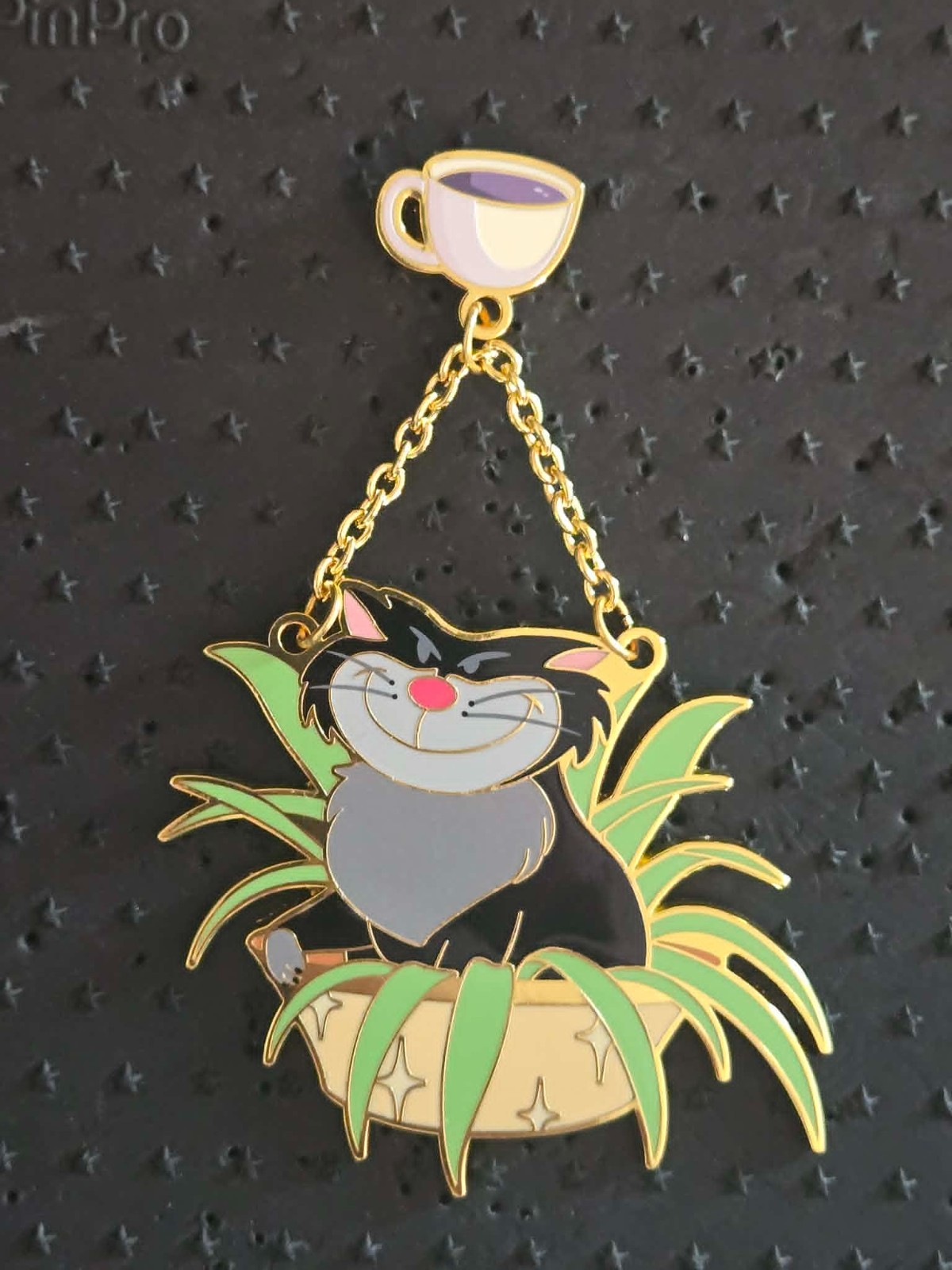 Disney Cats in Planters Mystery Pin - Lucifer Cinderella