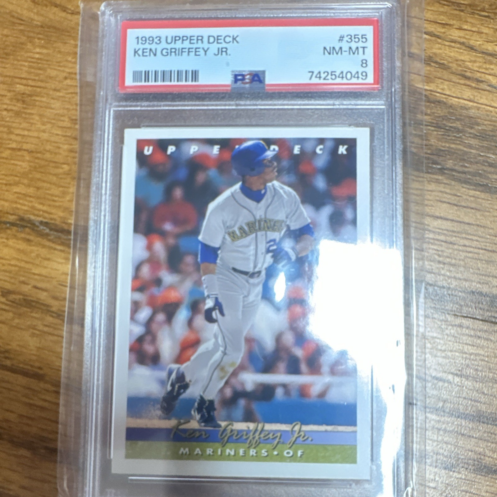 Upper Deck 1993 Ken Griffey Jr. Seattle Mariners #355 PSA 8 Graded Card