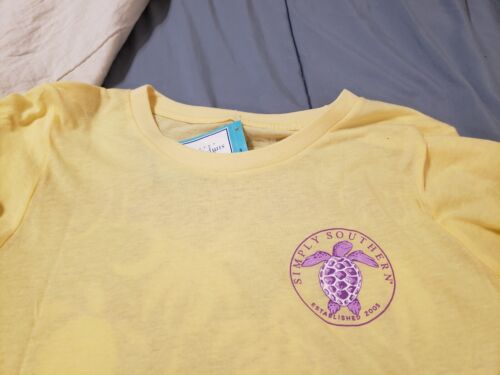 Simply Southern “Thick Thighs Summer Vibes” Short Sleeve T-Shirt Size Small NWT! - Picture 4 of 6