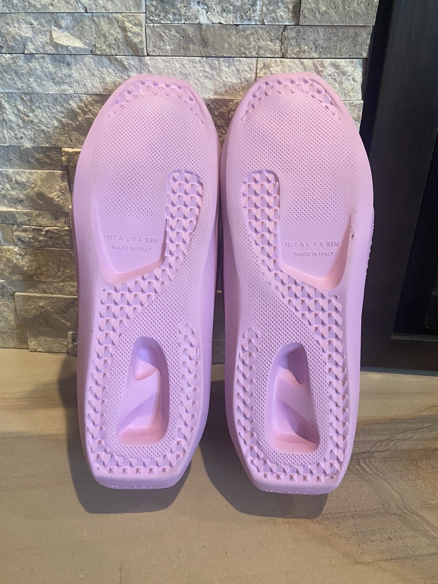 1017 ALYX 9SM Mono Slip-On Shoes Pink Foam Women display picture 1