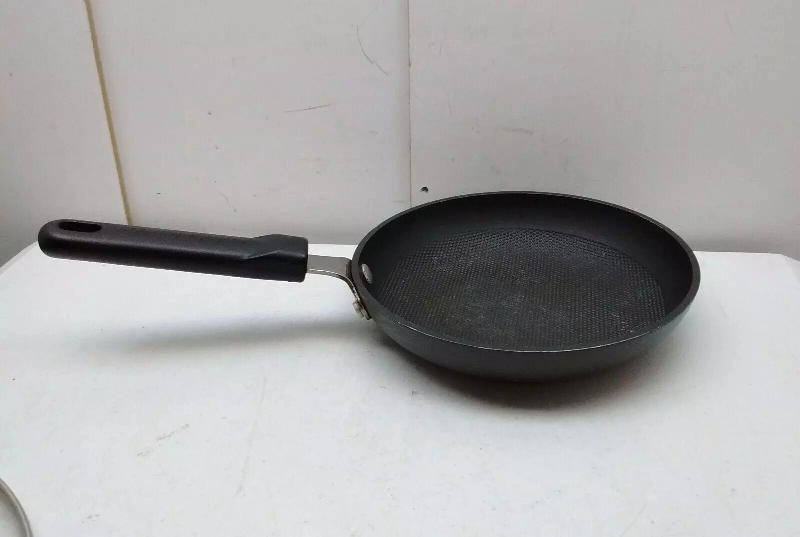 Calphalon Chefs Pan 8" Omelet Pan Anodized Aluminum Skillet Sauté Pot No Lid