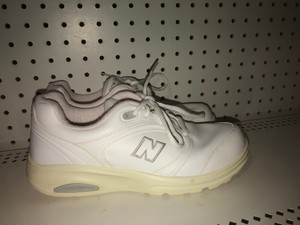 new balance 812 women's velcro