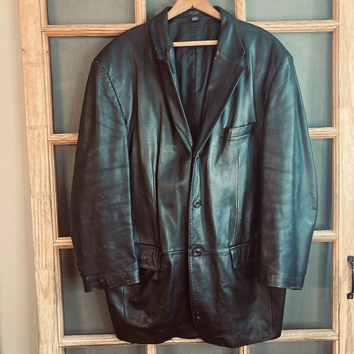 J Ferrar Men s Leather Jacket Size L Pin holes in Lapel eBay