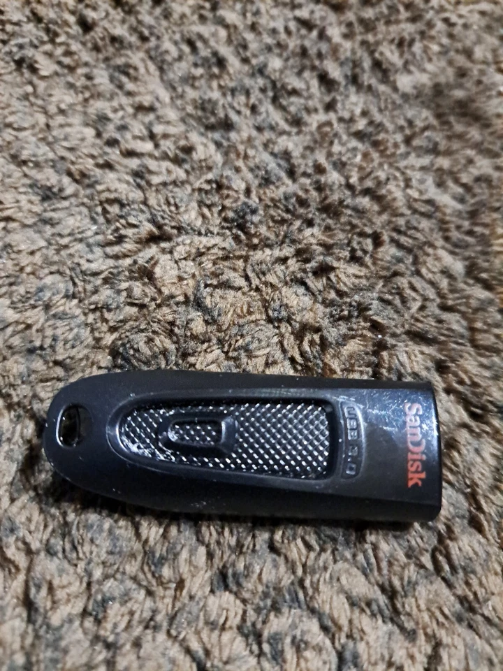 Unidad flash USB de arranque Ubuntu Linux 22.04 Live OS Foto 2 de 2