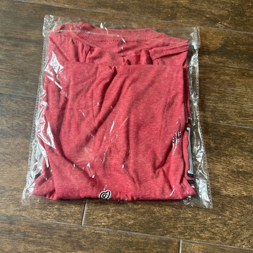 Tampa Bay Buccaneers NFL Adult Unisex T Shirt Small Red New - Picture 7 of 7
